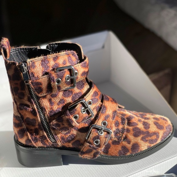 New! Aldo Ocauma Leopard Print Boots -Size 6.5 - Picture 2 of 9